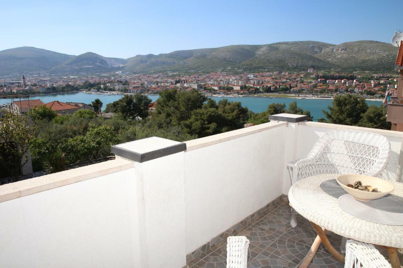 Apartment Poseidon Трогір Екстер'єр фото