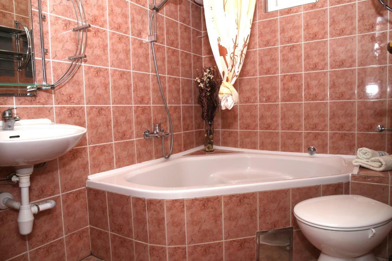 Apartment Poseidon Трогір Екстер'єр фото