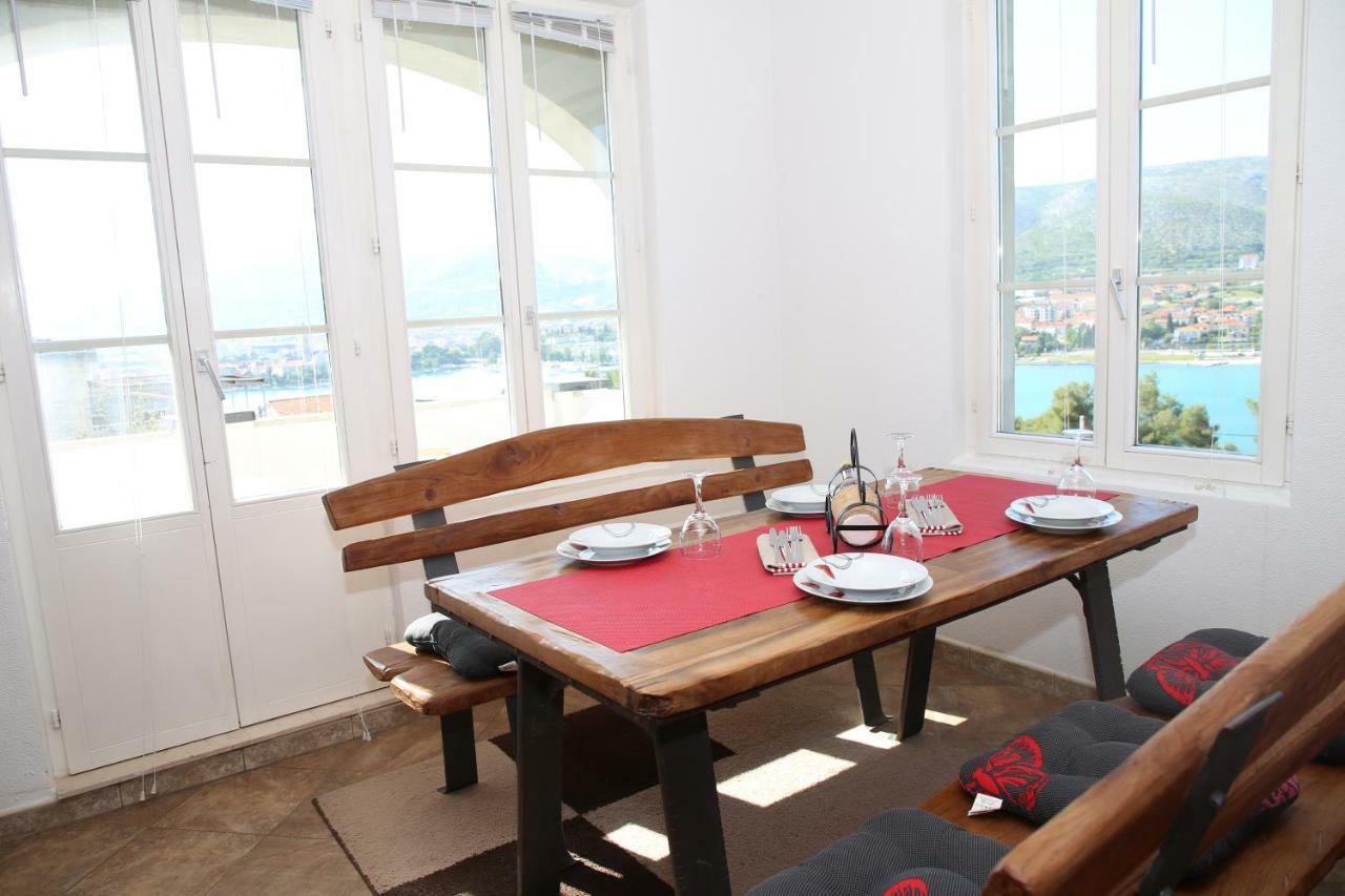 Apartment Poseidon Трогір Екстер'єр фото
